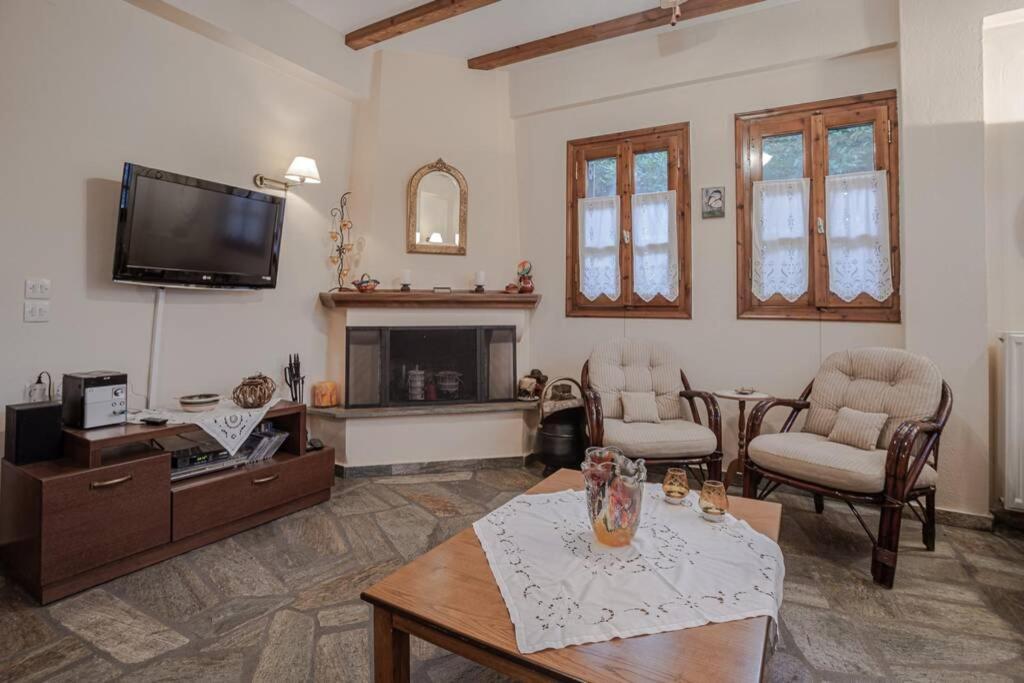 Deja Blue Villa Mourésion Екстериор снимка